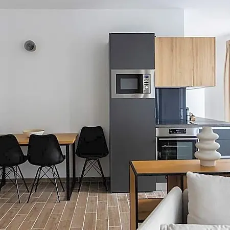 Ξενοδοχείο Jewish Quarter Hideaway With Terrace And Parking
